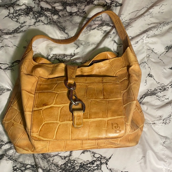Dooney & Bourke Handbags - Vintage Dooney & Bourke hobo bag
